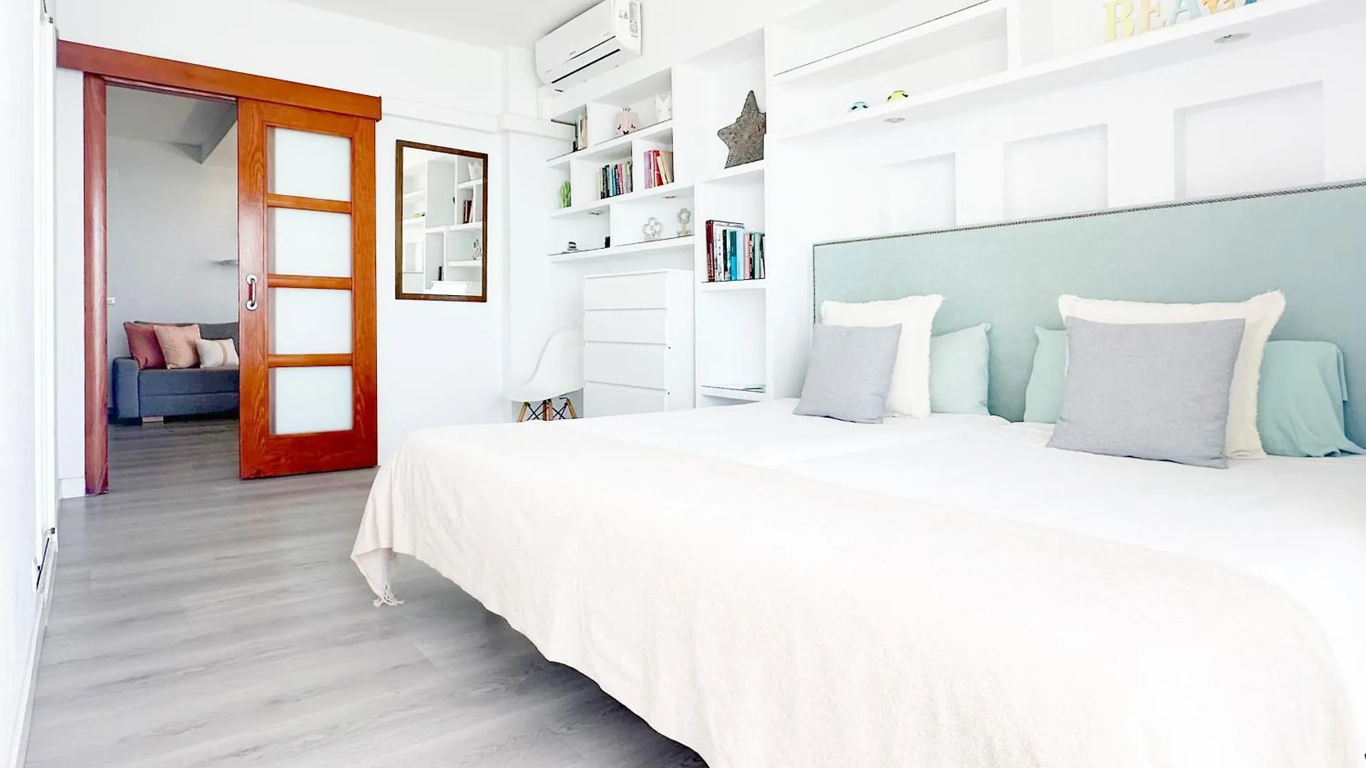 Malagadevacaciones - Malagueta Apartment  Malaga